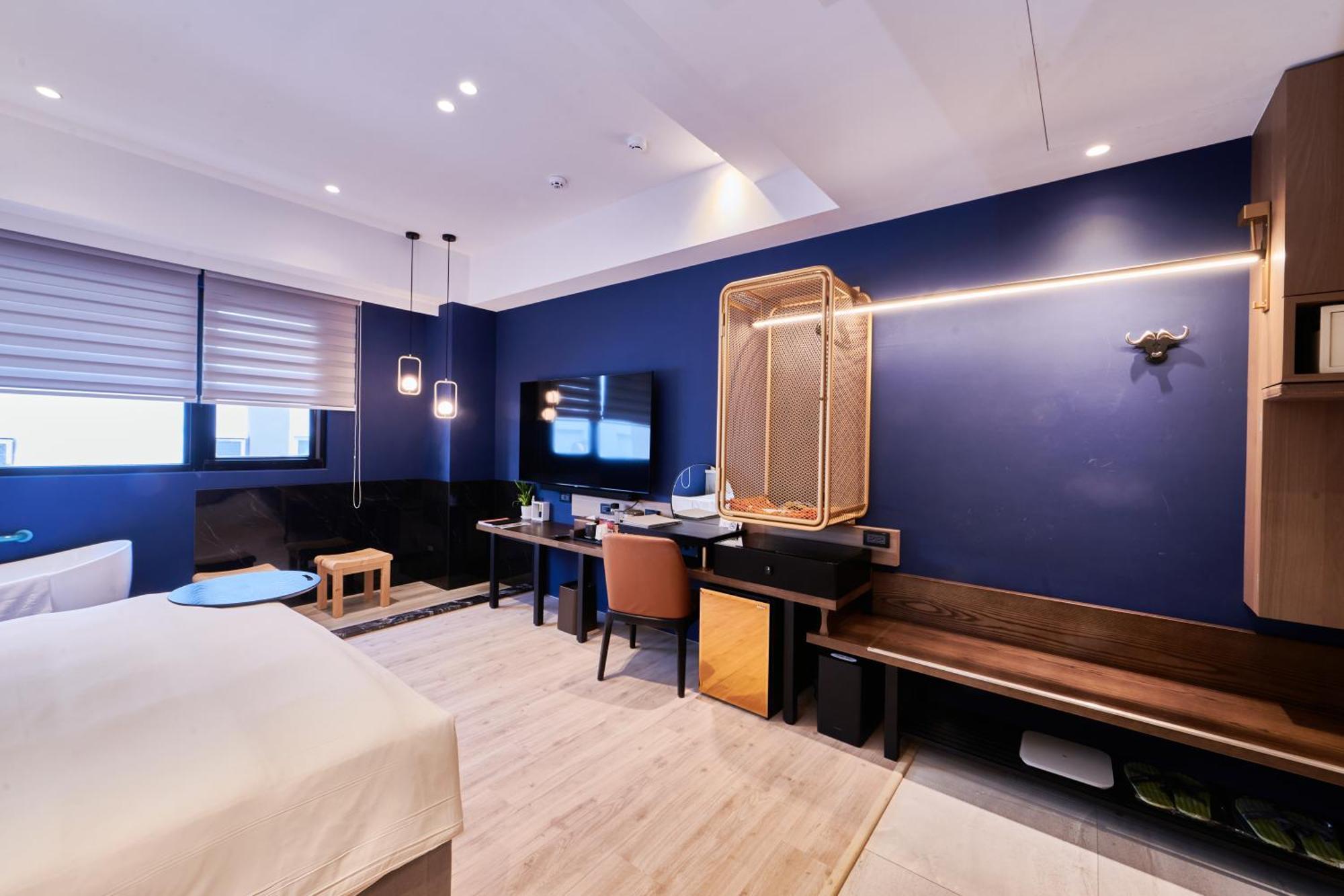 Bed and Breakfast 墾丁耳東華苑erdong Manor Экстерьер фото